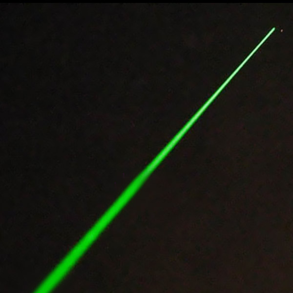 stages green laser poiner