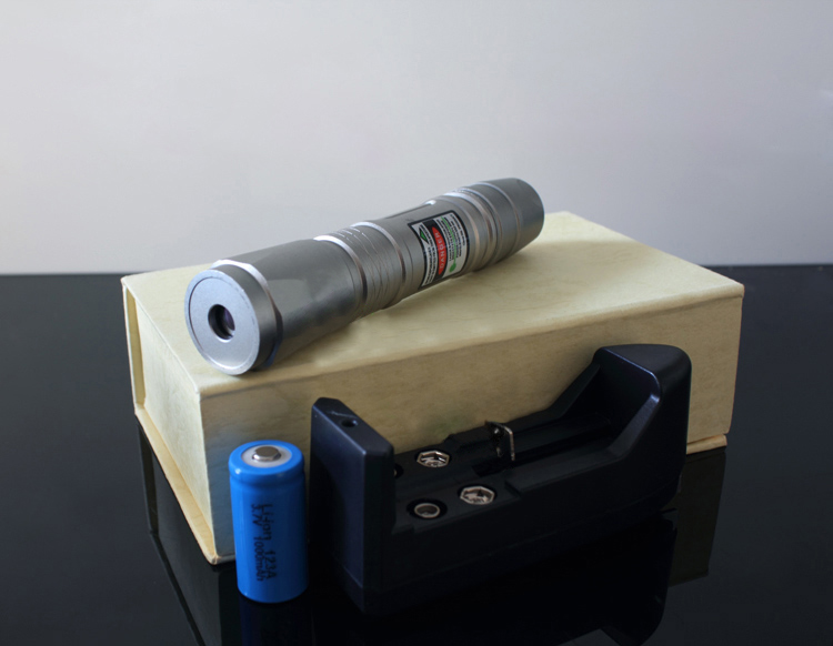 powerful 200mw green laser pointer