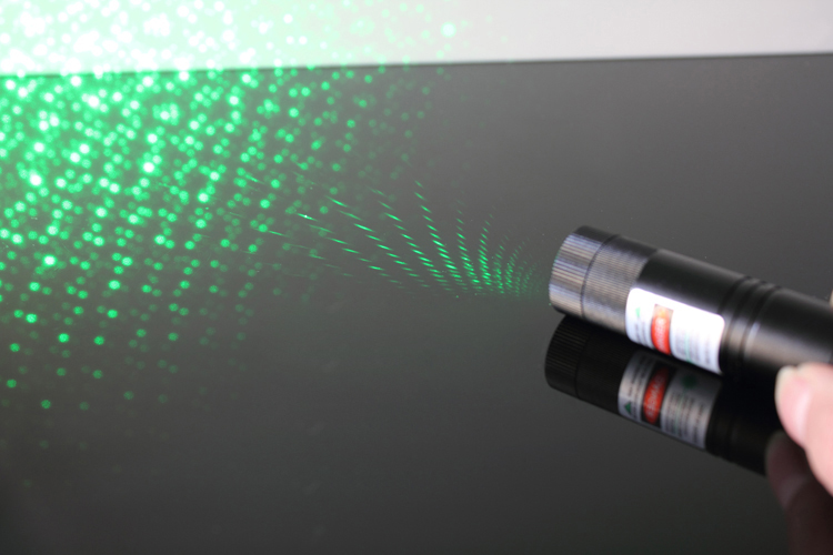 burning match 100mw Adjustable green laser pointer flashlight with full star sky