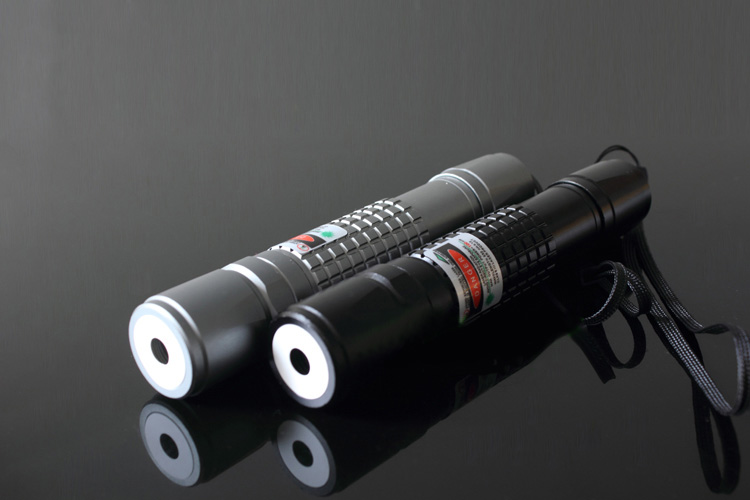 powerful 200mw red laser pointer
